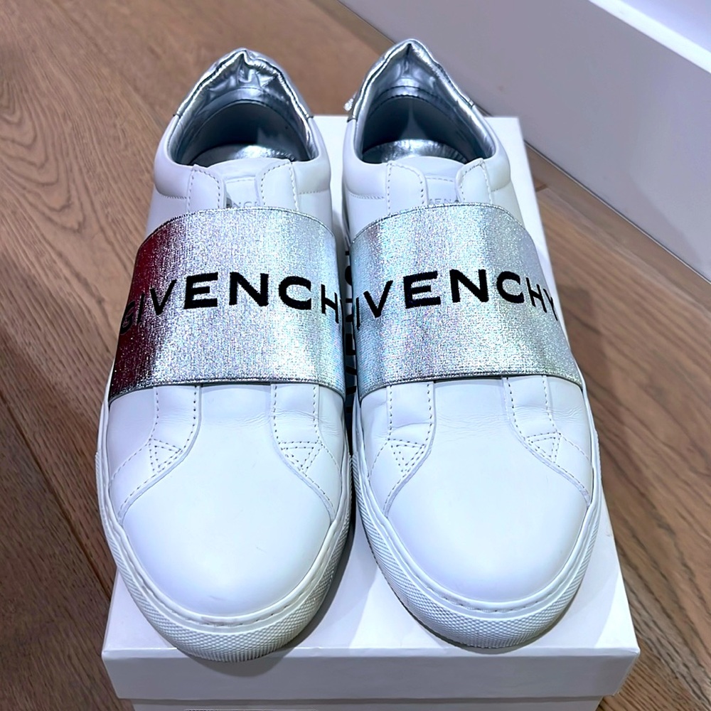 Givenchy Urban Street Sneakers